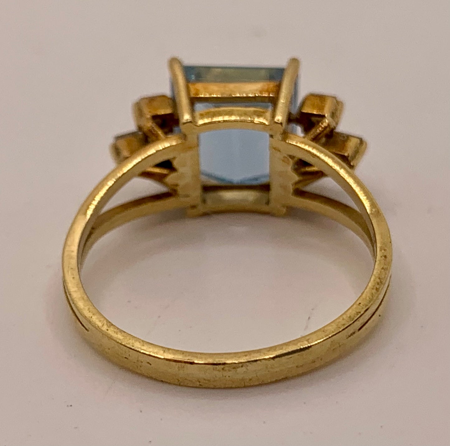 Aquamarine & Diamond Ring